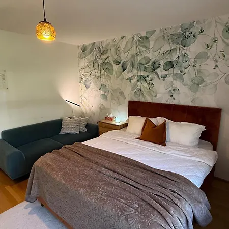 Bright, Fully Equipped Near Oktoberfest Apartman München